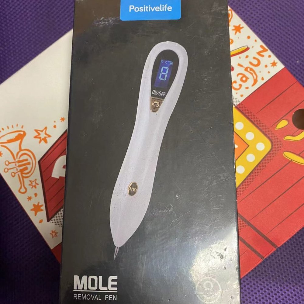 MOLE REMOVAL PEN